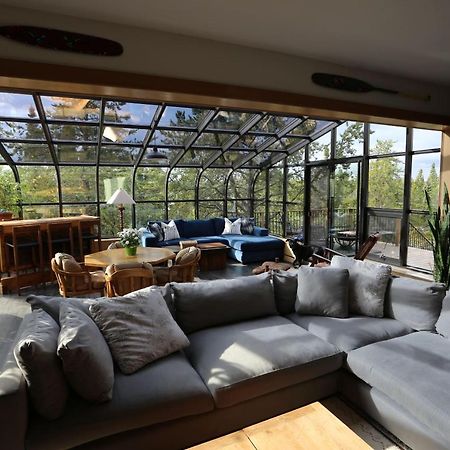 好丘。Hacho House Bed & Breakfast Йелоунайф Екстериор снимка