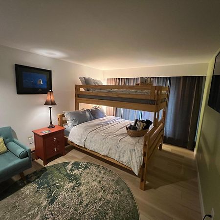 好丘。Hacho House Bed & Breakfast Йелоунайф Екстериор снимка